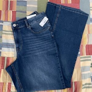 Maurice’s 18w-X-Long classic Flare- mid rise (NWT)